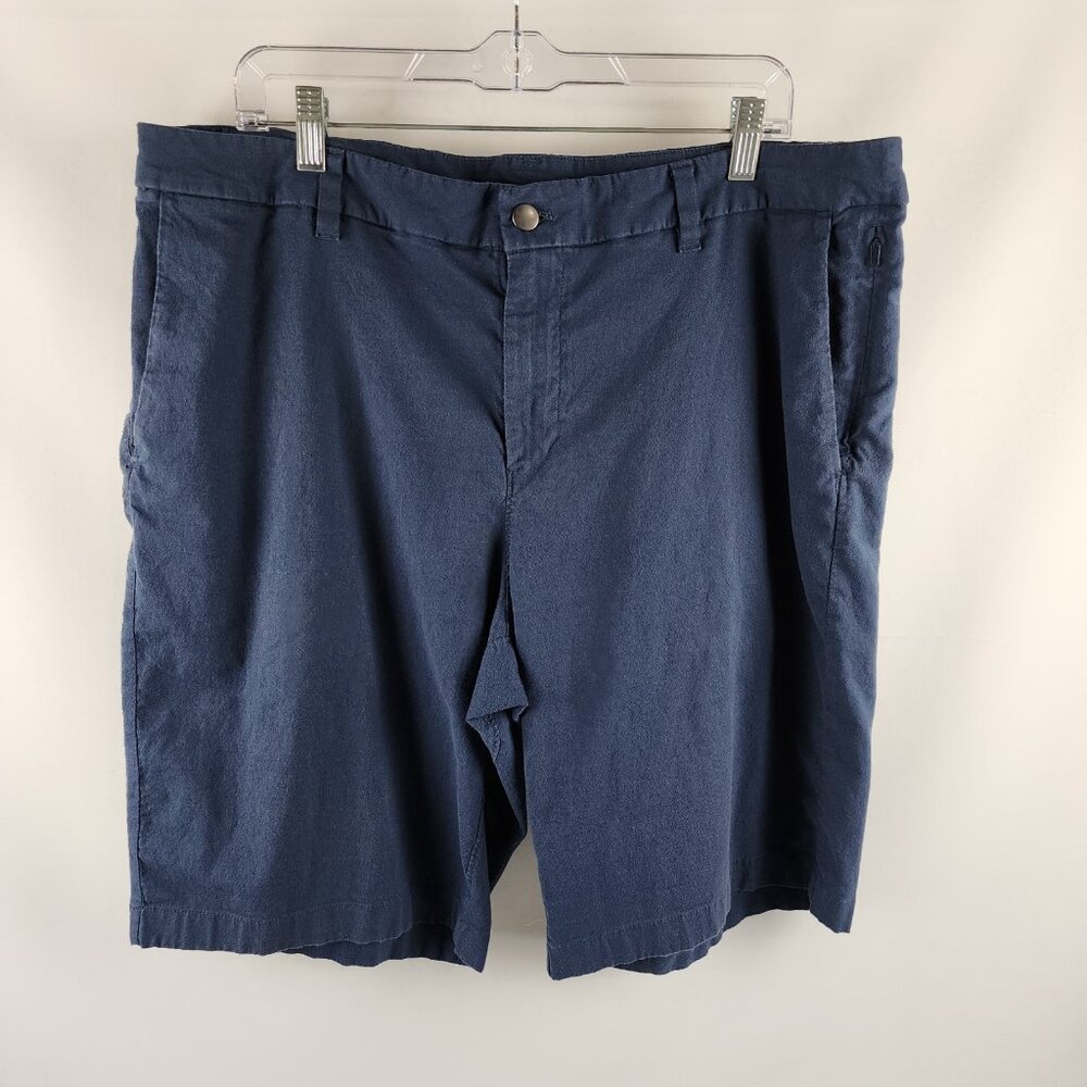Lululemon Shorts Mens 38x11 Navy Blue Commission Relaxed Fit